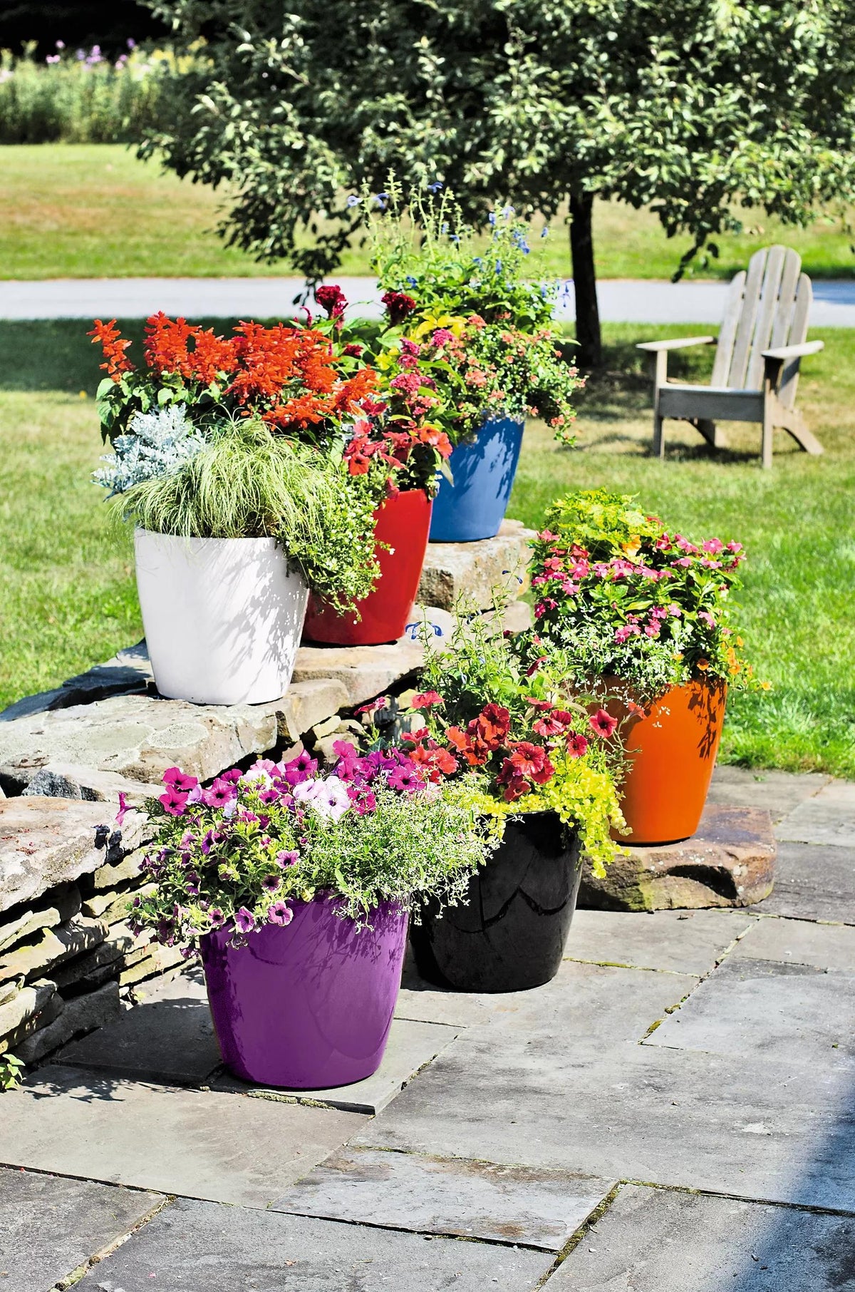 Viva™ Round Self-Watering Rolling Planter, 14" Diameter