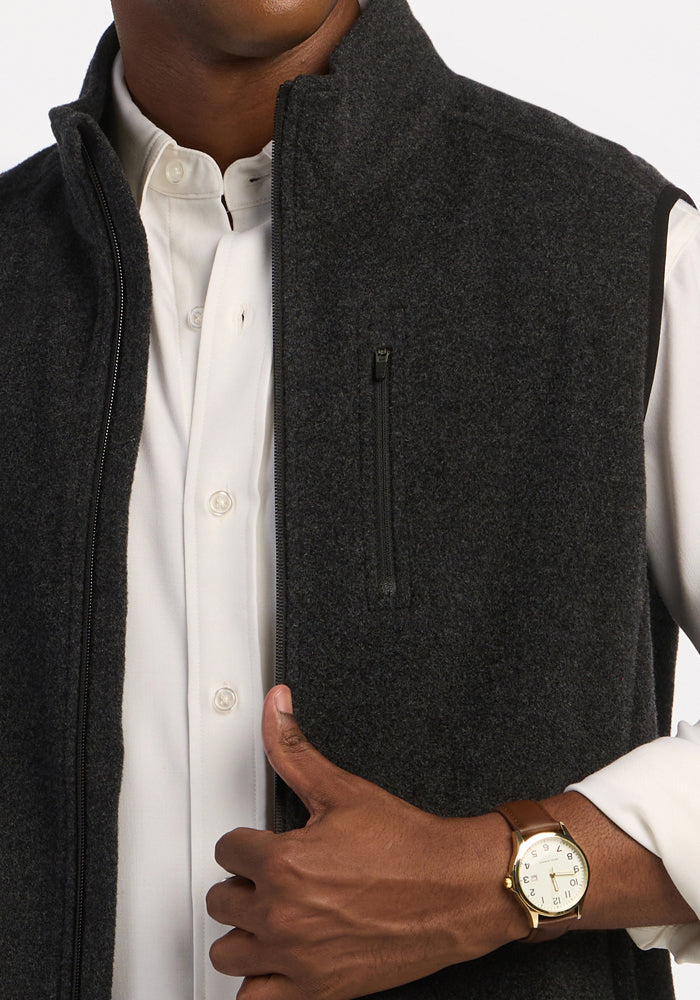 Everest Vest - Carbon Black