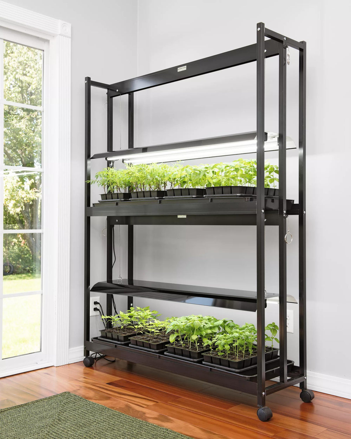 LED SunLite® High Intensity 2-Tier Garden
