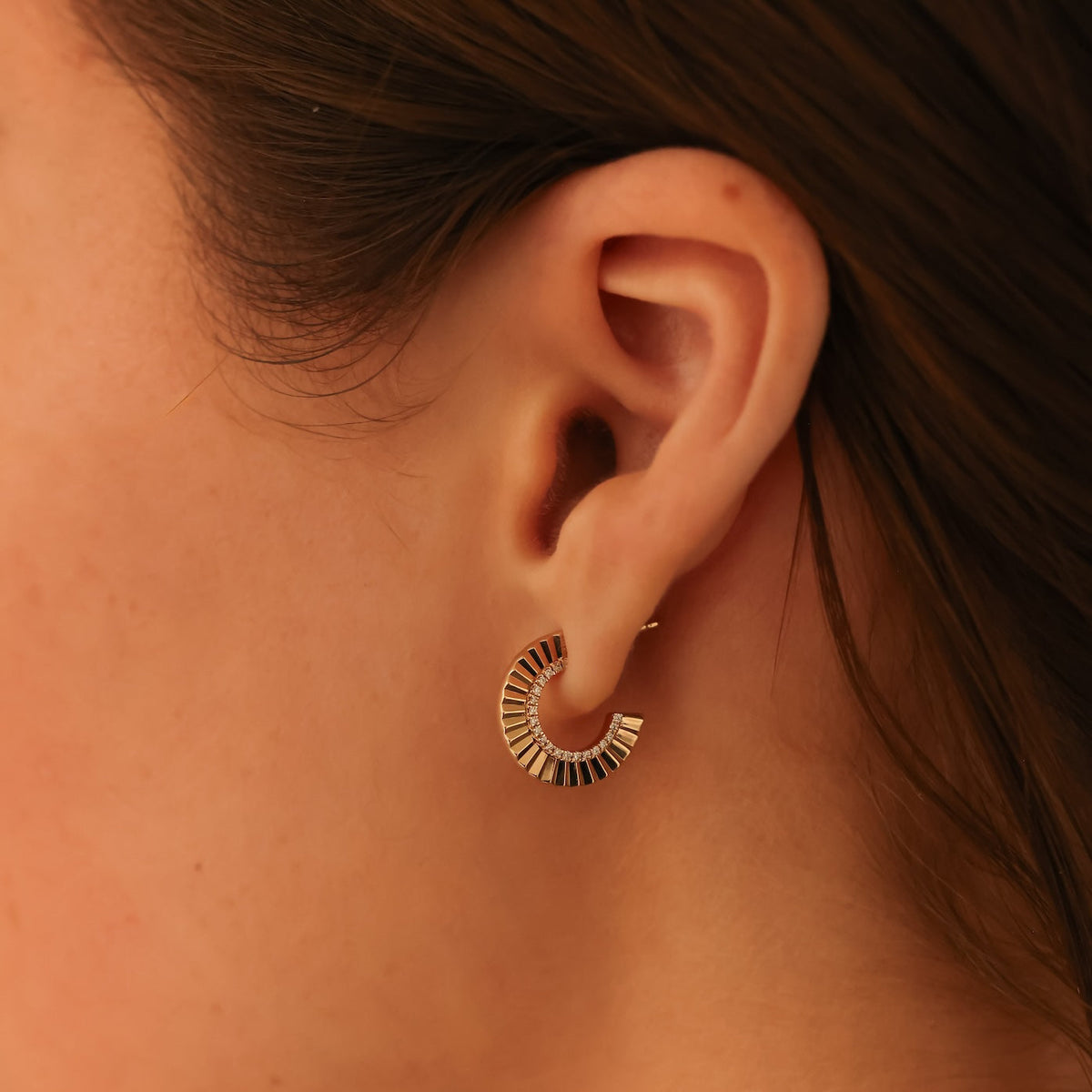 Teddi Paige Small Fluted Hoops