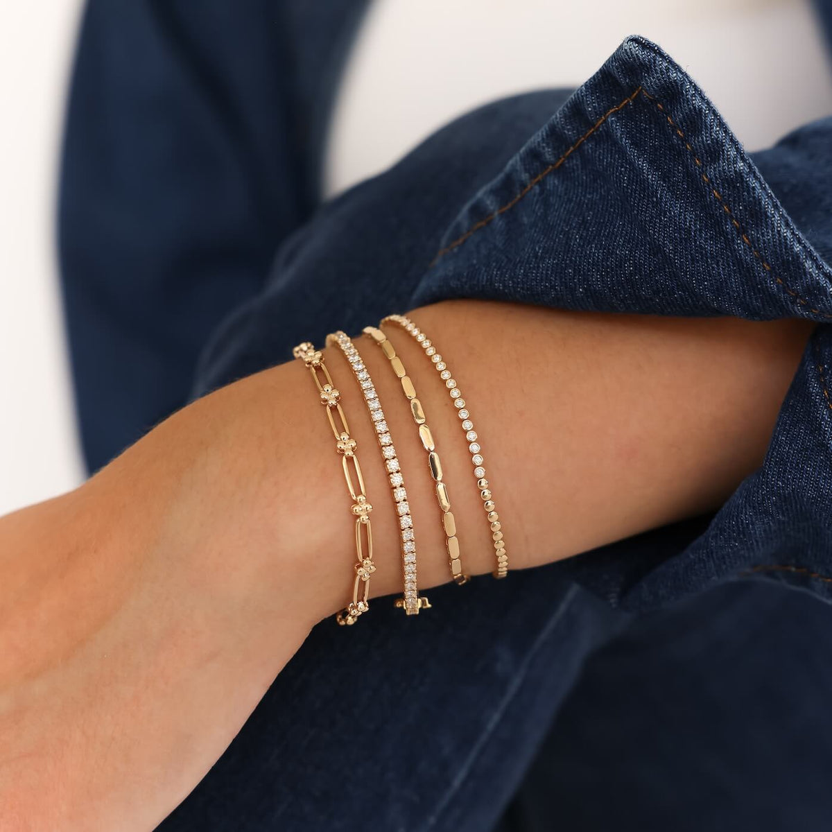 Melody Eden Gold Bar Bracelet