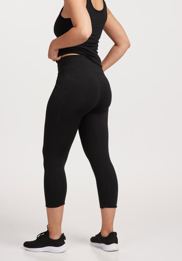 Merino Flex® McKenna Capris -Black