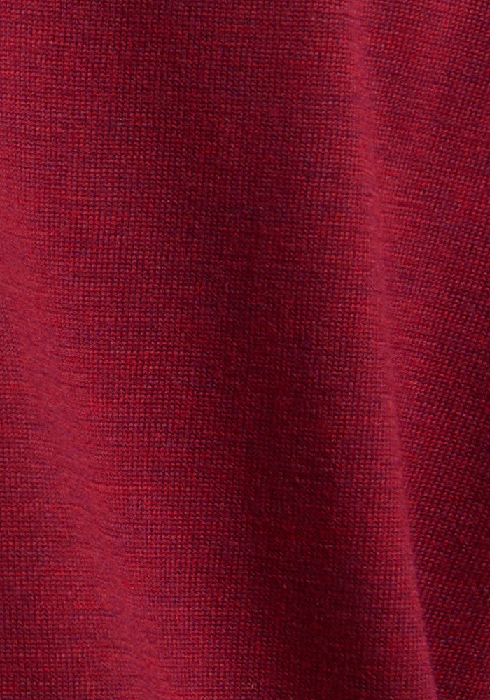 Enzo 1/4 Zip - Beet Red