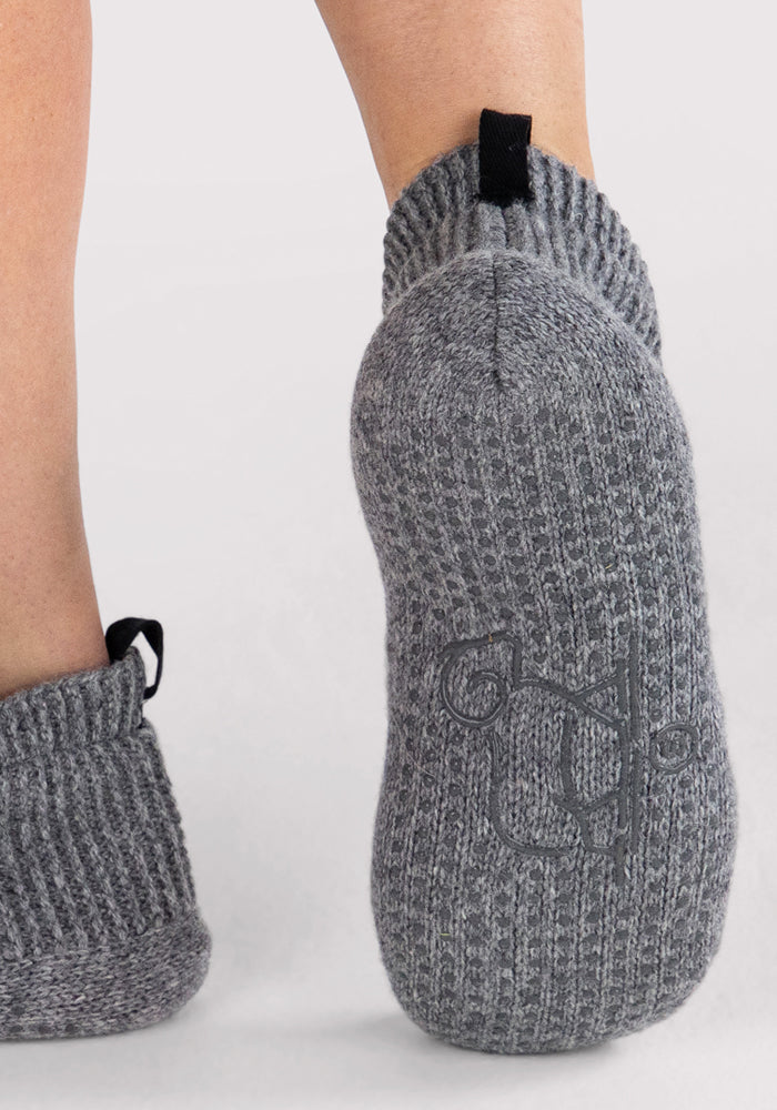 Womens Gripper Slippers - Gentle Grey