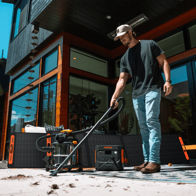 Jackery Solar Generator 2000 v2