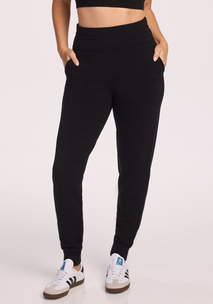 Willa Joggers Petite - Black