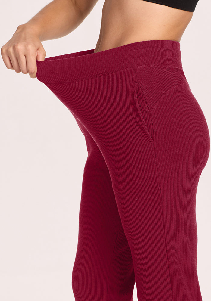 Luca Ribbed Pants - Beet Red