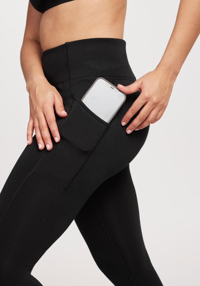Merino Flex® McKenna Capris -Black
