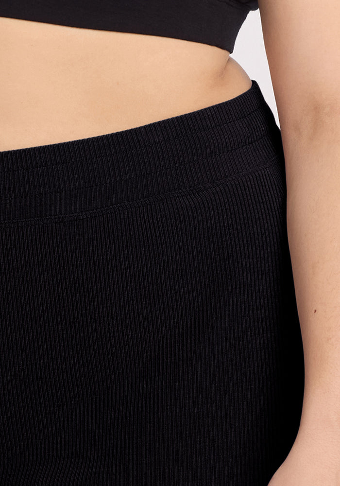 Maisey Ribbed Shorts - Black