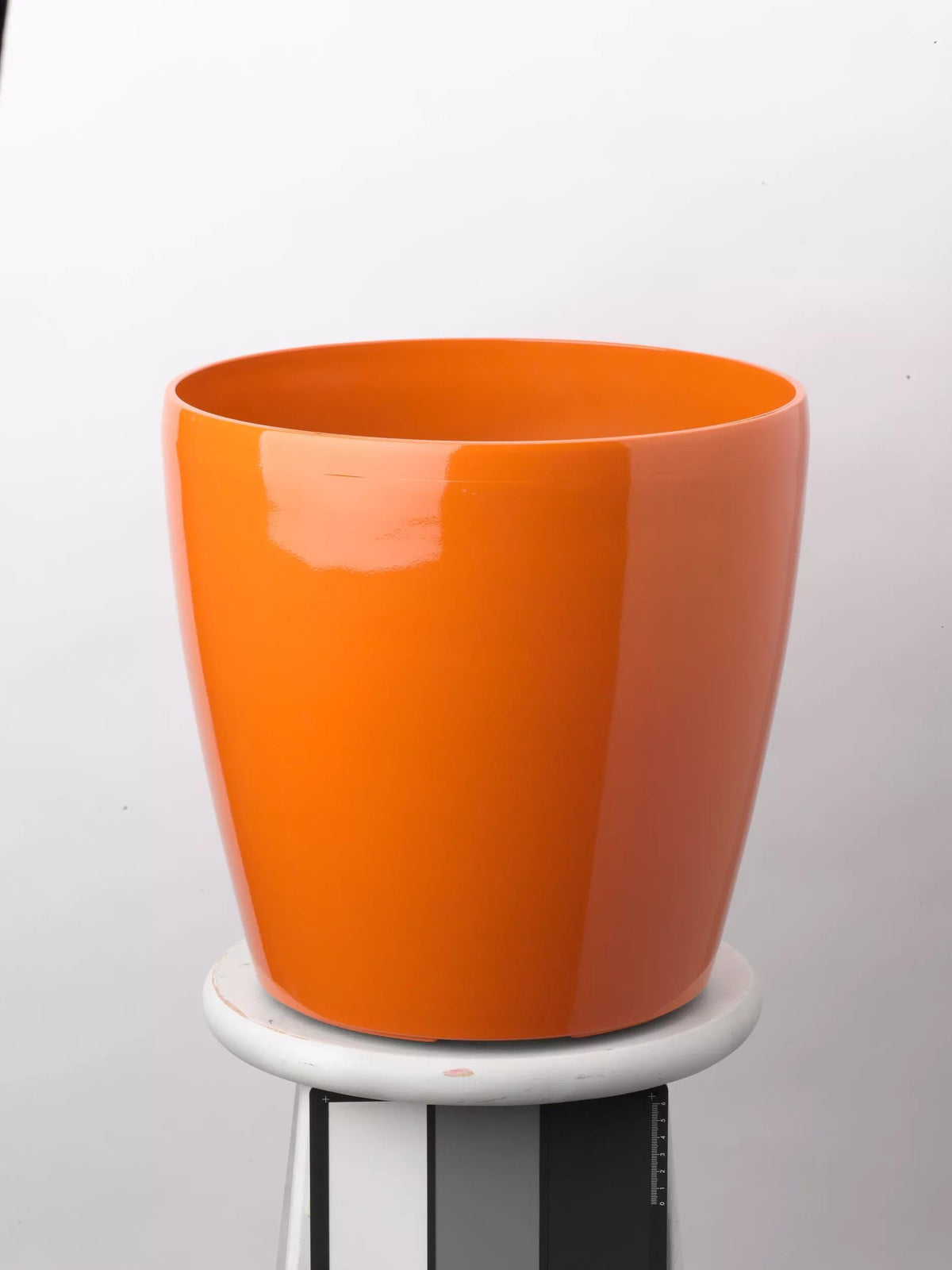 Viva™ Round Self-Watering Rolling Planter, 14" Diameter