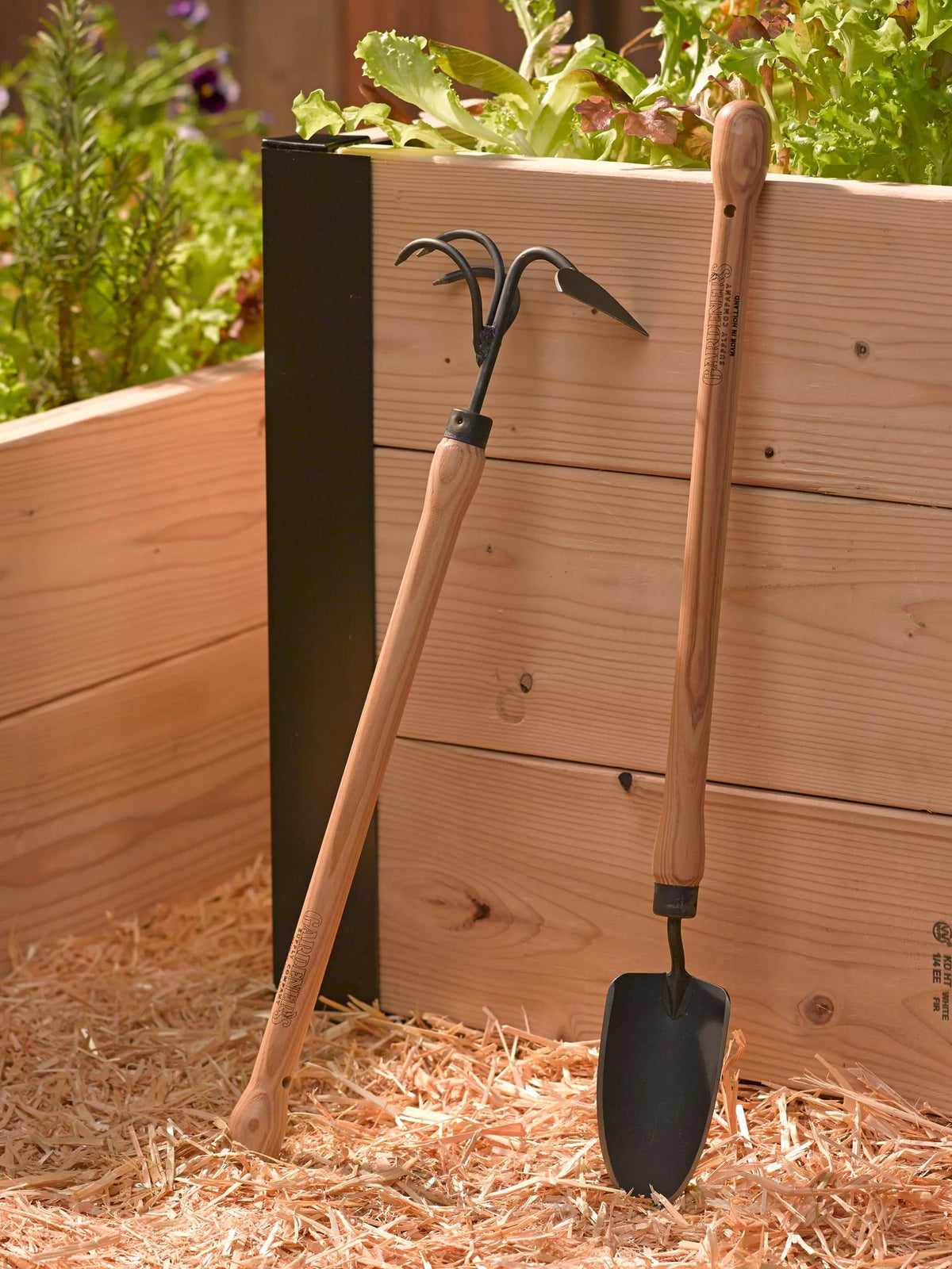 Gardener's Lifetime Raised Bed Trowel