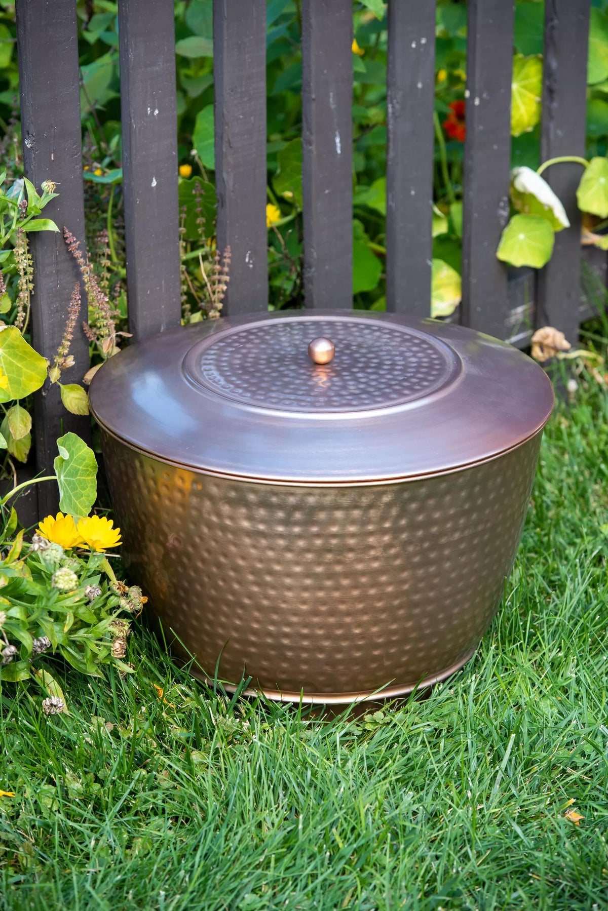 Hammered Copper Hose Pot with Lid