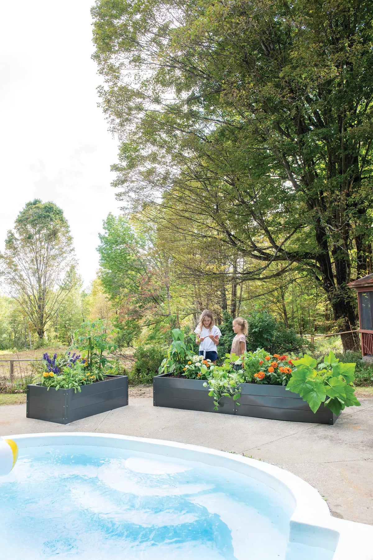 Putnam™ Metal Raised Bed, 24" x 90" (15"D)
