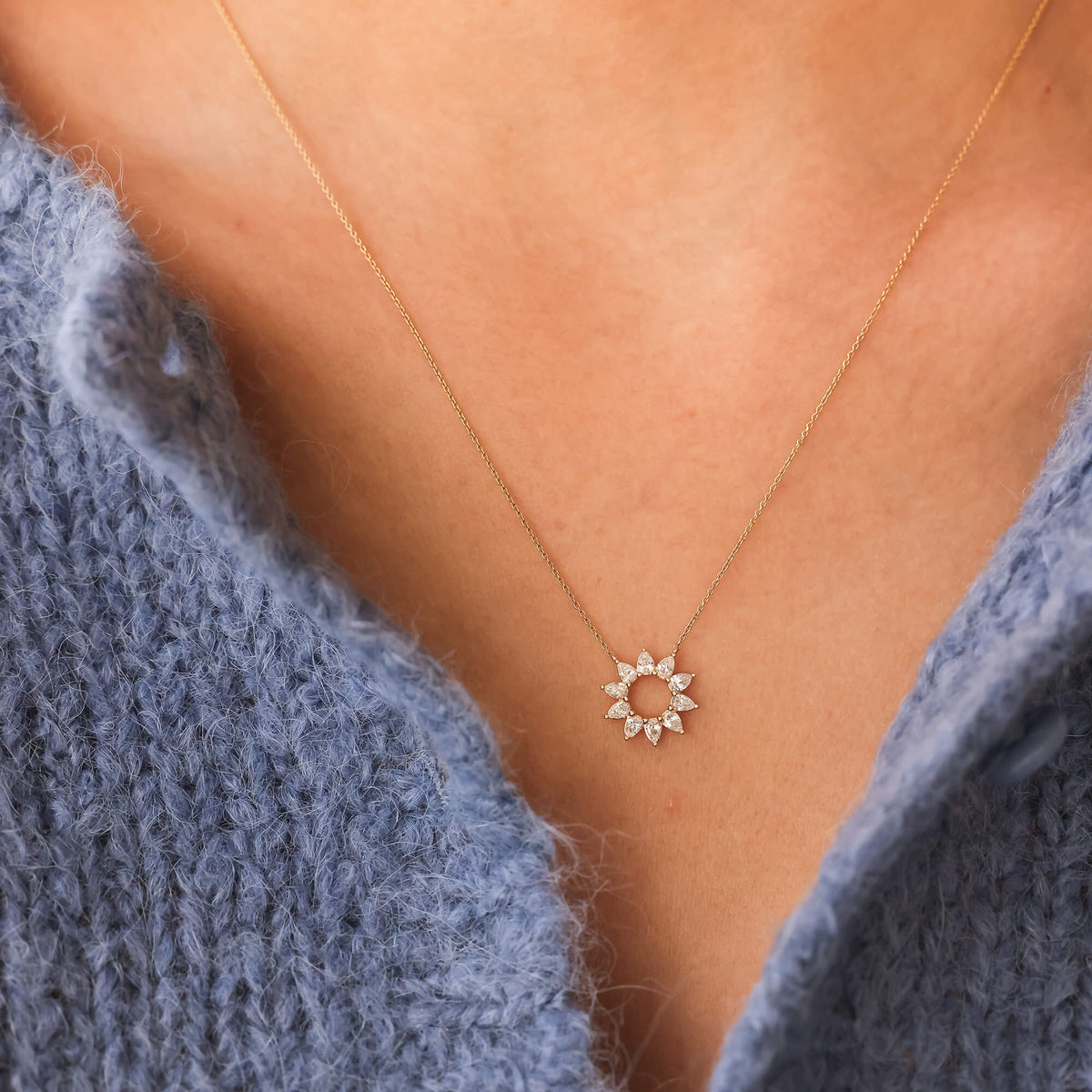 Taylor Elaine Pear Flower Necklace