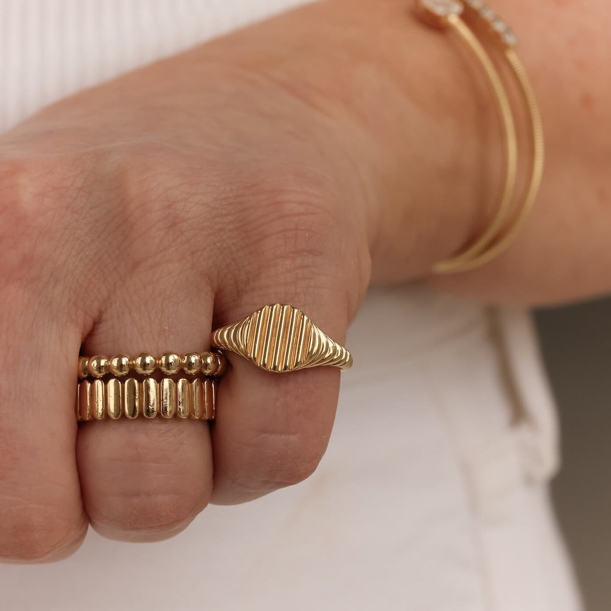 Nana Bernice Round Signet Ring