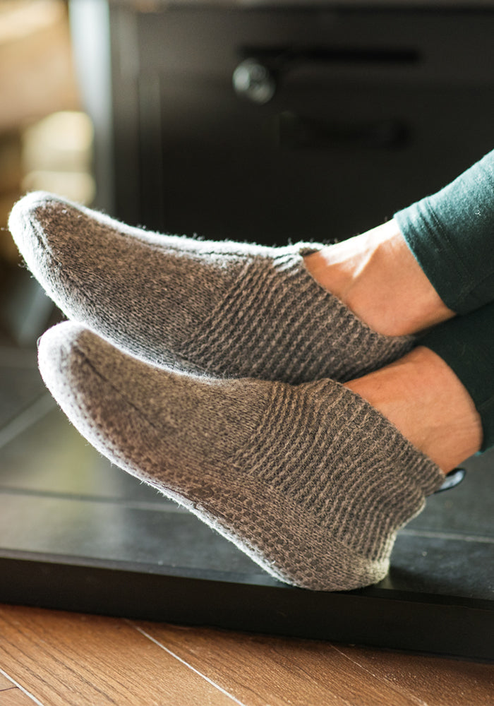 Womens Gripper Slippers - Gentle Grey
