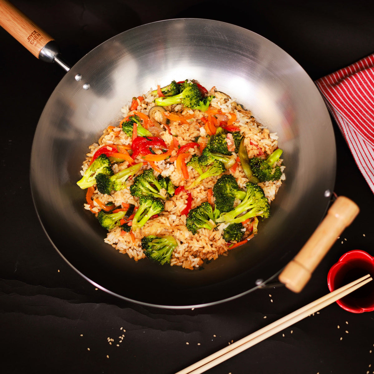 J20-1140 - Joyce Chen Uncoated Carbon Steel Round Bottom Wok with Birch Handles, 14"