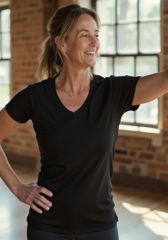 Mia V Neck - Black