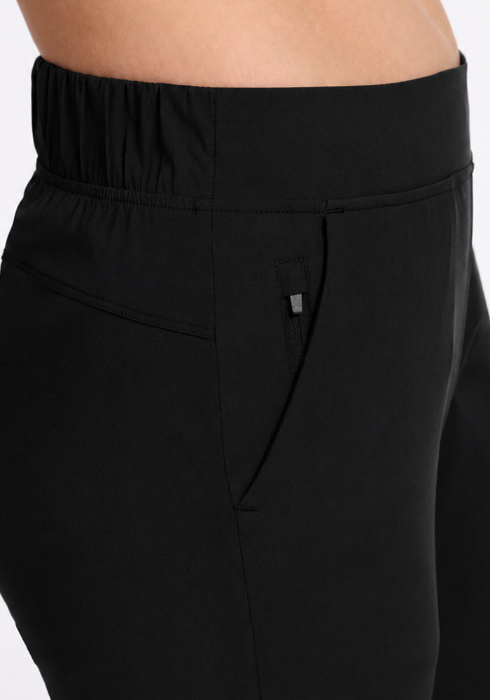 Nicole Crop - Black