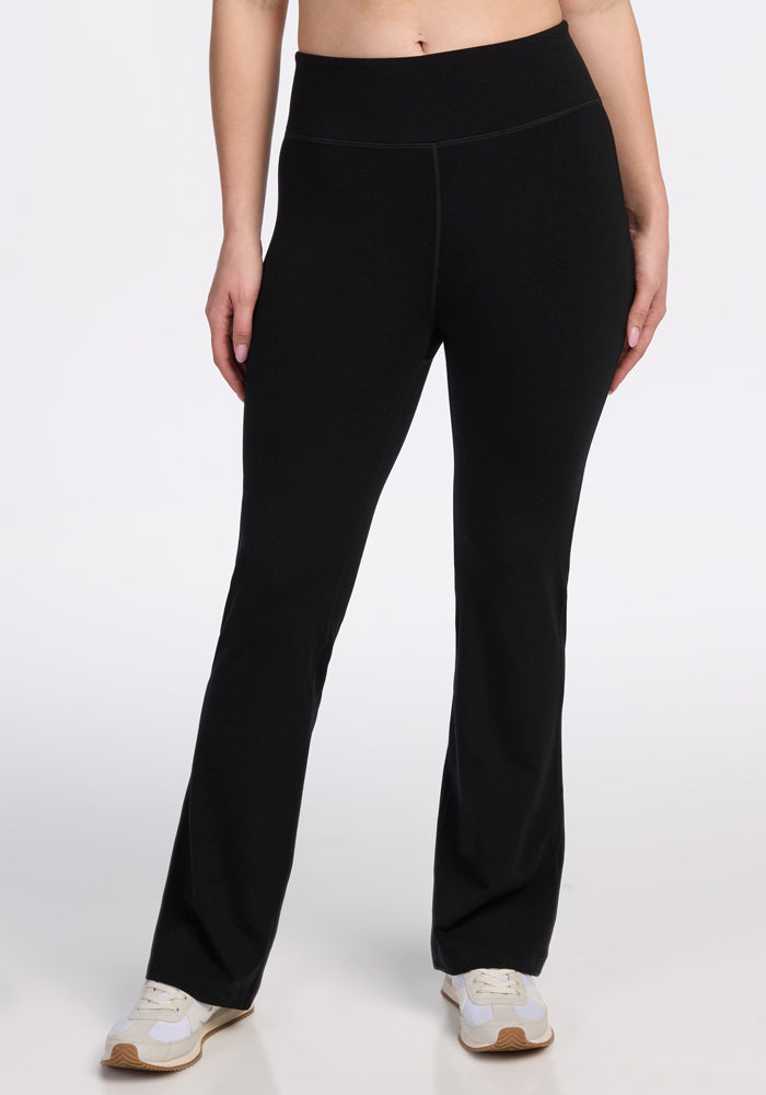 Morgan Petite Flare Pants - Black