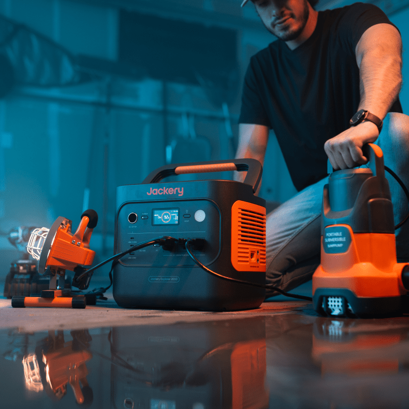 Jackery Solar Generator 2000 v2（Refurbished）