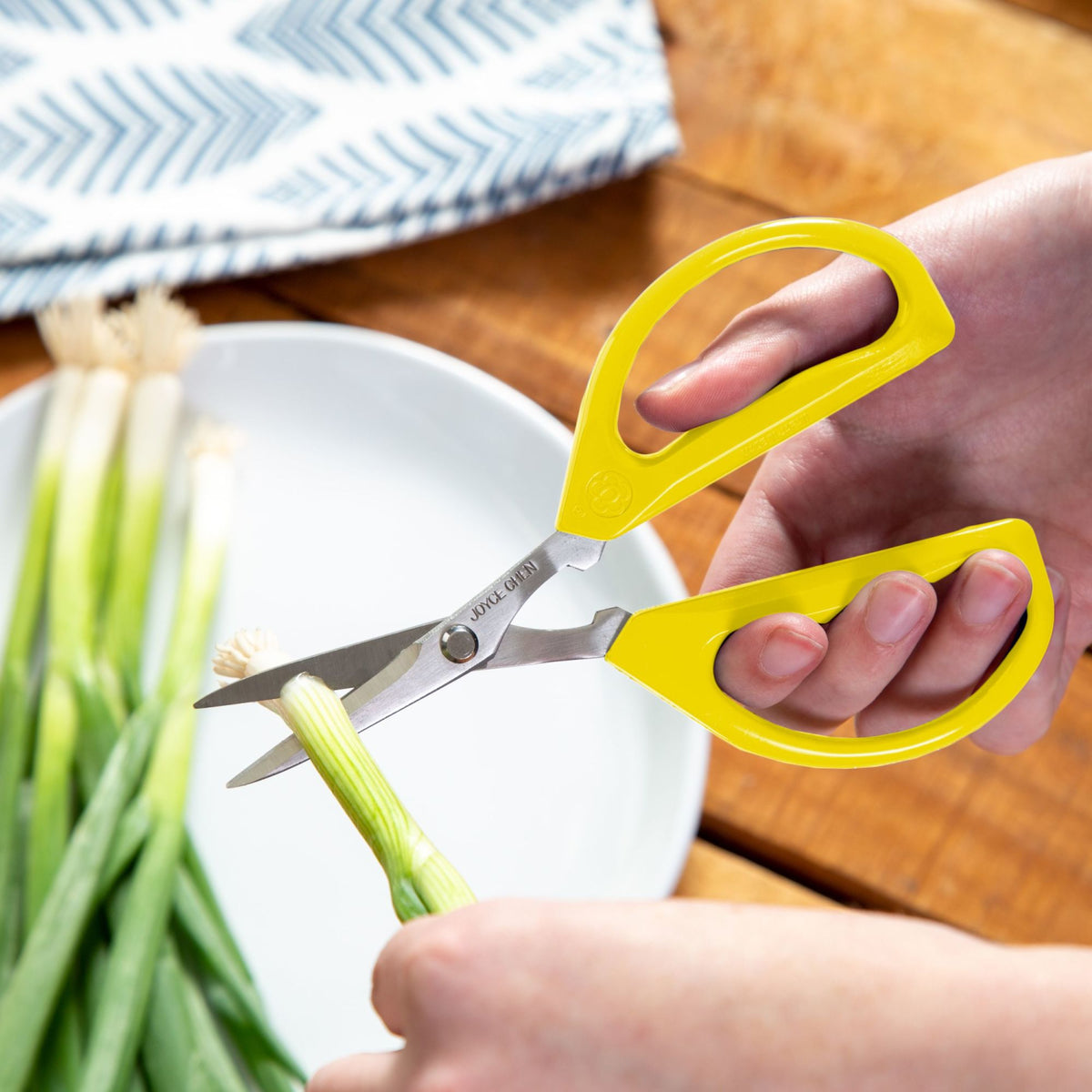 KCHZ09007 - Joyce Chen Original Unlimited Kitchen Scissors with Yellow Handles, 2-Pack