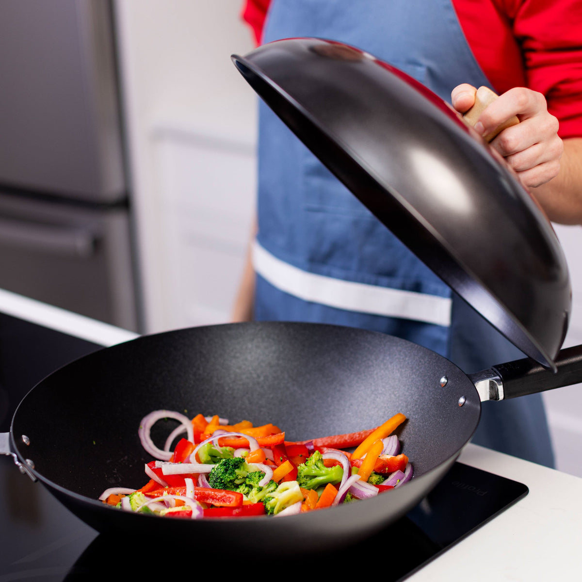 J31-0066 - Joyce Chen Non-Stick Wok Lid for 14" Woks